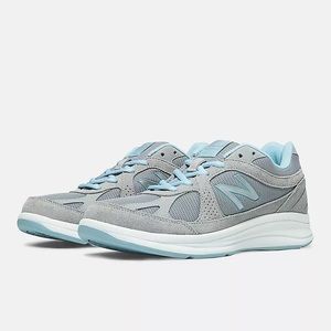 New Balance Women's 877v1 Size 8.5